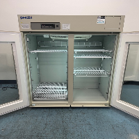 PHCBI Pharmaceutical Double Door Refrigerator image 3